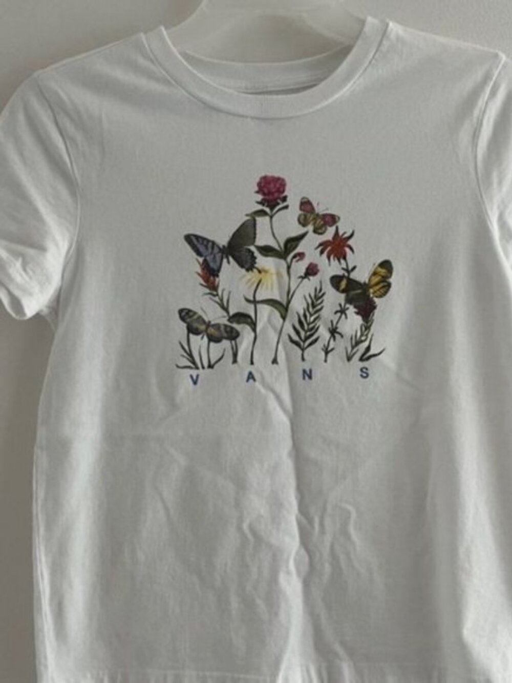 Vans T short Women Cristal White color Floral Short Sleeves Medium Cotton new